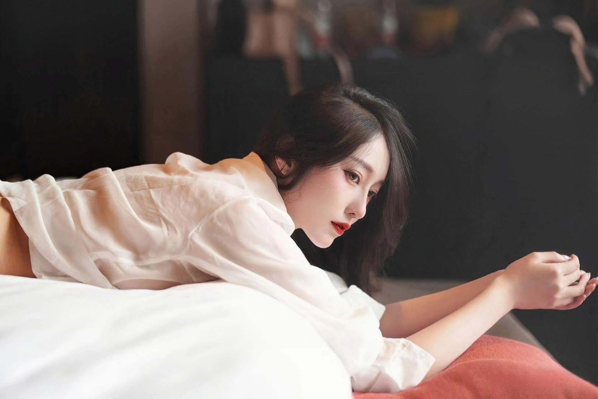 官方通报网络反映黄杨某甜“天价耳环”有关问题调查处理情况